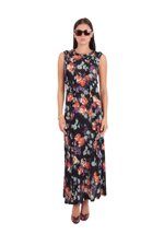 floral-dress-with-ruffles