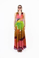 abito-lungo-con-incrocio-sul-retro-in-satin