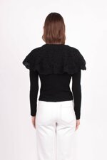 crochet-cardigan-with-handmade-capelet