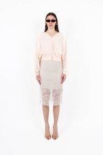 blusa-con-bottoni-drappeggiata