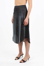 gonna-in-satin-midi-tavy