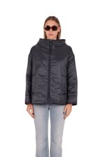 water-repellent-padded-jacket