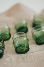 set-da-6-bicchierini-in-vetro-verde