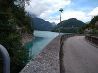 MTB  - TRA LAGO E MONTI - € 35 con pranzo-