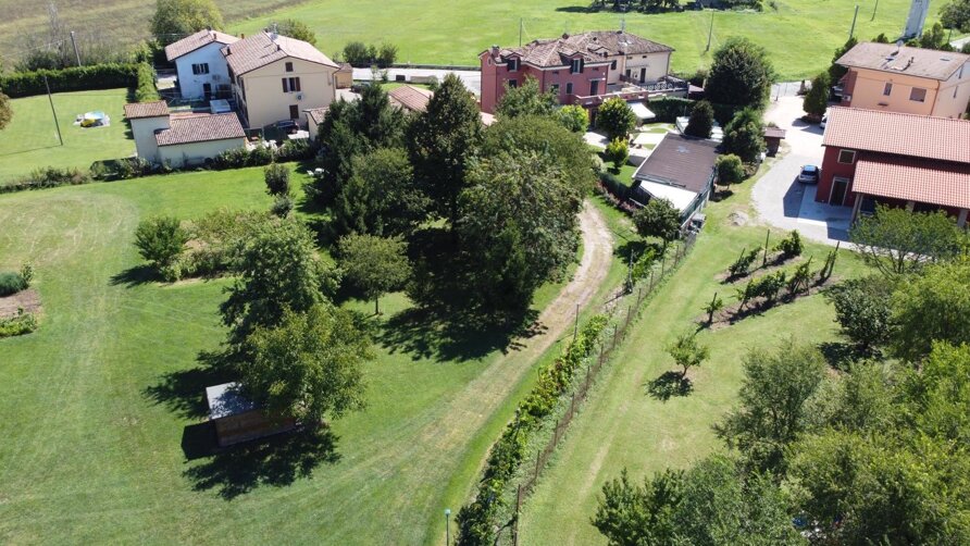 526dc67e-922d-475e-b0f7-c5f27a520223.jpeg 526dc67e-922d-475e-b0f7-c5f27a520223.jpeg