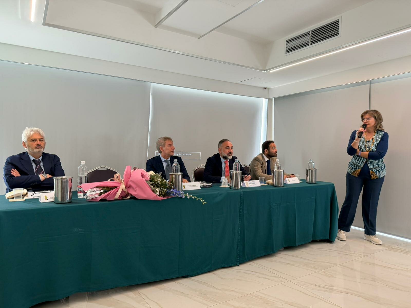 Legalità e società civile. Due testimoni di giustizia all'ultima lezione di formazione per il bene comune. Legalità e società civile. Due testimoni di giustizia all'ultima lezione di formazione per il bene comune.