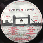 wingslondon-town1978
