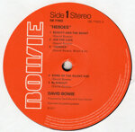 david-bowieheroes-re2018-180g1977