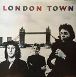 wingslondon-town1978