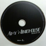 amy-winehouse2xcd-back-to-black2006