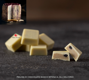 pralina blu dell'orso