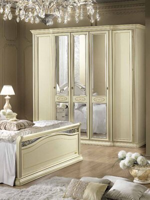 cg%20-%20torriani%20night%20noce%20c1.jpeg cg%20-%20torriani%20night%20noce%20c1.jpeg