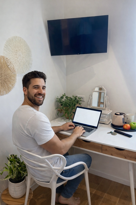 44648da1-03f5-42f9-9bfa-51ff00645943