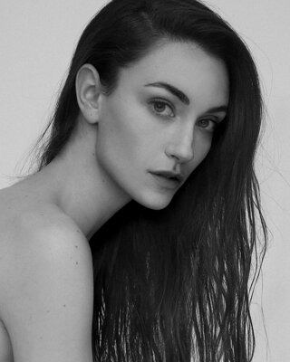 @1111management • elisascalise046.jpeg