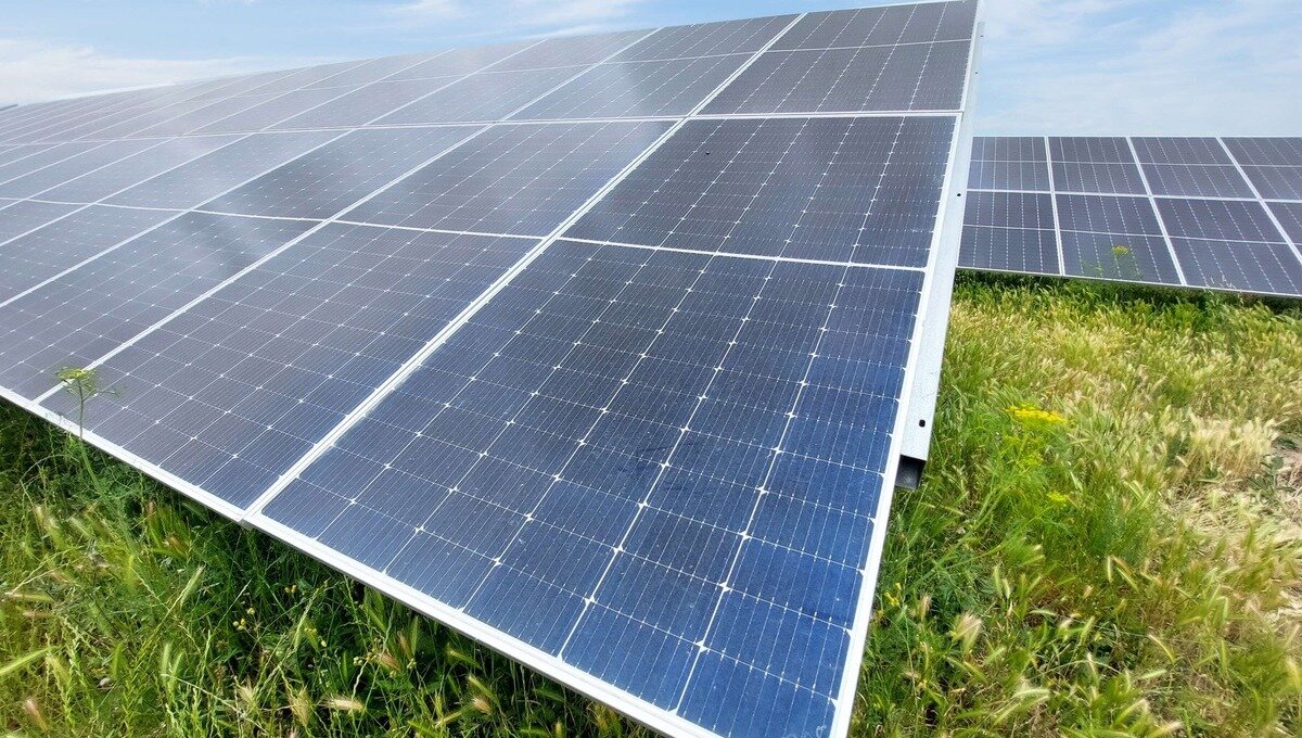 Iren accende il primo impianto fotovoltaico in Sicilia: 42 GWh di energia verde da Noto