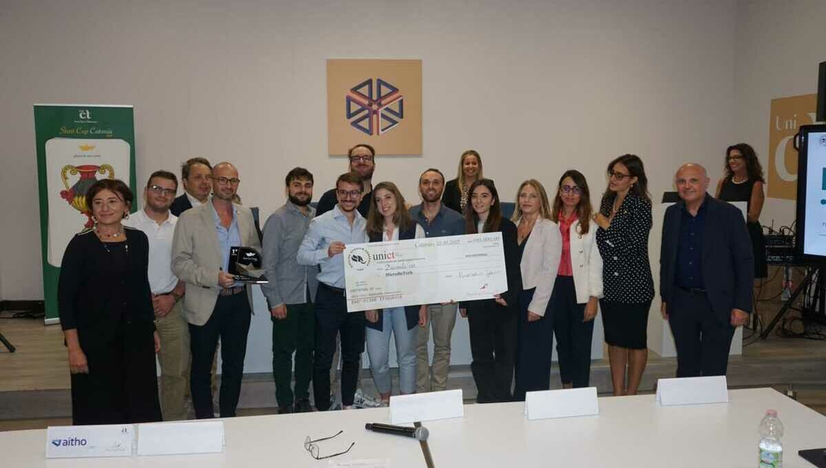 Start Cup Catania 2025, premiata MicroBeTech: il microbioma del suolo diventa smart