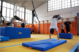 sez-adulti-acrobatica.jpeg sez-adulti-acrobatica.jpeg