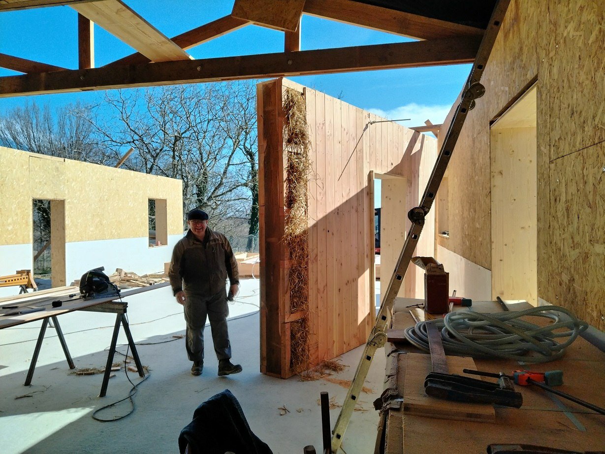 reseau-paysan-reconstruction-maison-1.jpeg