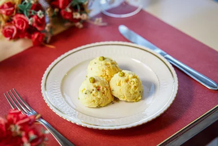 eyJpdCI6IkxhIG5vc3RyYSBpbnNhbGF0YSBydXNzYSDoLCBzZW56YSBkdWJiaW8sIGZyYSBpIG5vc3RyaSBhbnRpcGFzdGkgcGn5IHJpY2hpZXN0aSBlIGFkb3JhdGkuIn0=