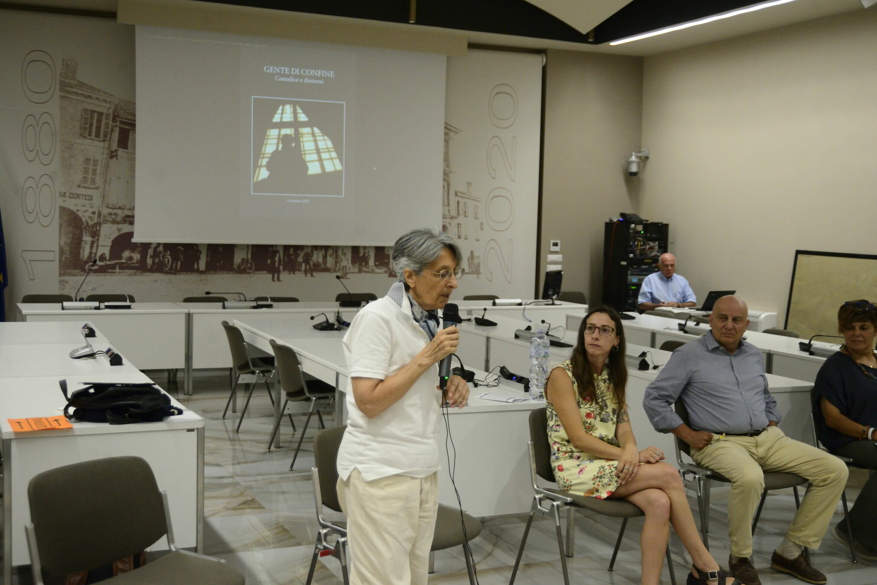 borders-presentazione-(9).jpeg