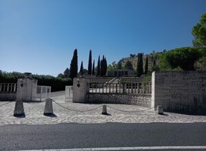a0227170-8689-4302-bcde-2af752e316c0.jpeg