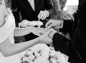 eyJpdCI6Ik1hdHJpbW9uaW8gVmlsbGEgU2NhdGkifQ==