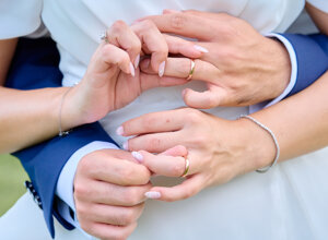 eyJpdCI6Im1hdHJpbW9uaW8gVmlsbGEgTGFnb3JpbyBDZWxsZSBMaWd1cmUifQ==