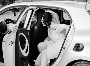 eyJpdCI6Im1hdHJpbW9uaW8gVmlsbGEgTGFnb3JpbyBDZWxsZSBMaWd1cmUifQ==