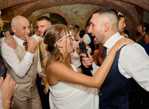 eyJpdCI6Ik1hdHJpbW9uaW8gVmlsbGEgU2NhdGkifQ==