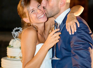 eyJpdCI6Ik1hdHJpbW9uaW8gVmlsbGEgU2NhdGkifQ==