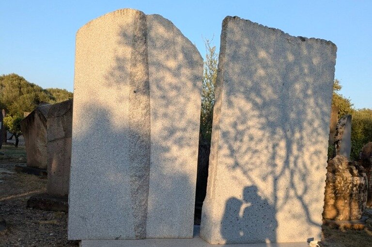 Oggi ti porto... al Giardino Sonoro di Pinuccio Sciola (San Sperate, Sardegna) Oggi ti porto... al Giardino Sonoro di Pinuccio Sciola (San Sperate, Sardegna)