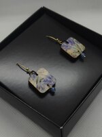 orecchini-agata-in-legno-pica