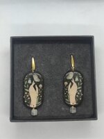 orecchini-18k-pendenti-resinati-pica