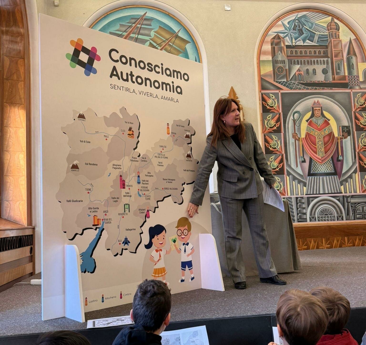 L’importanza dell’incontro dei bambini con le istituzioni L’importanza dell’incontro dei bambini con le istituzioni