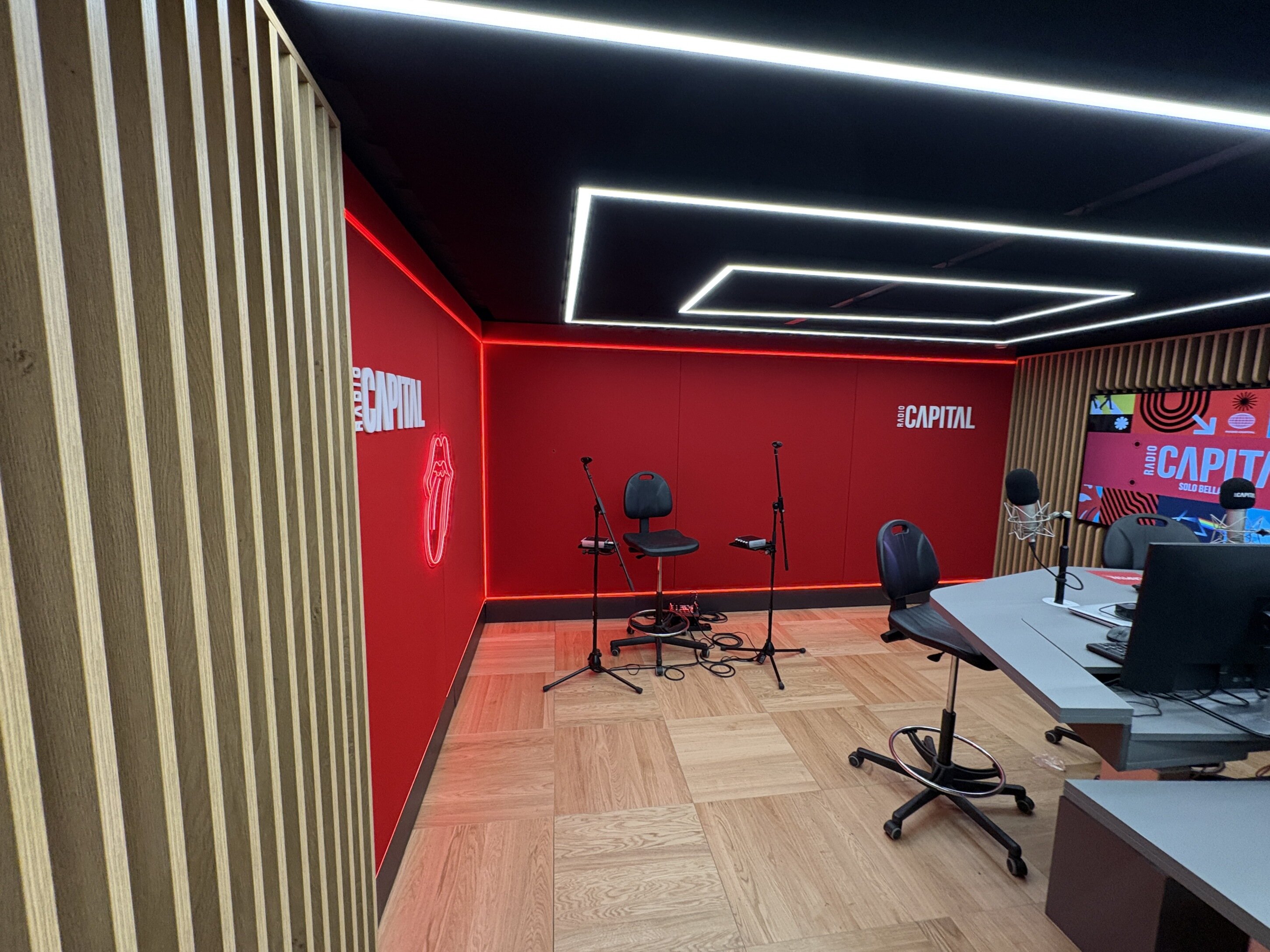 Design, Acustica e Innovazione: il nuovo studio di Radio Capital