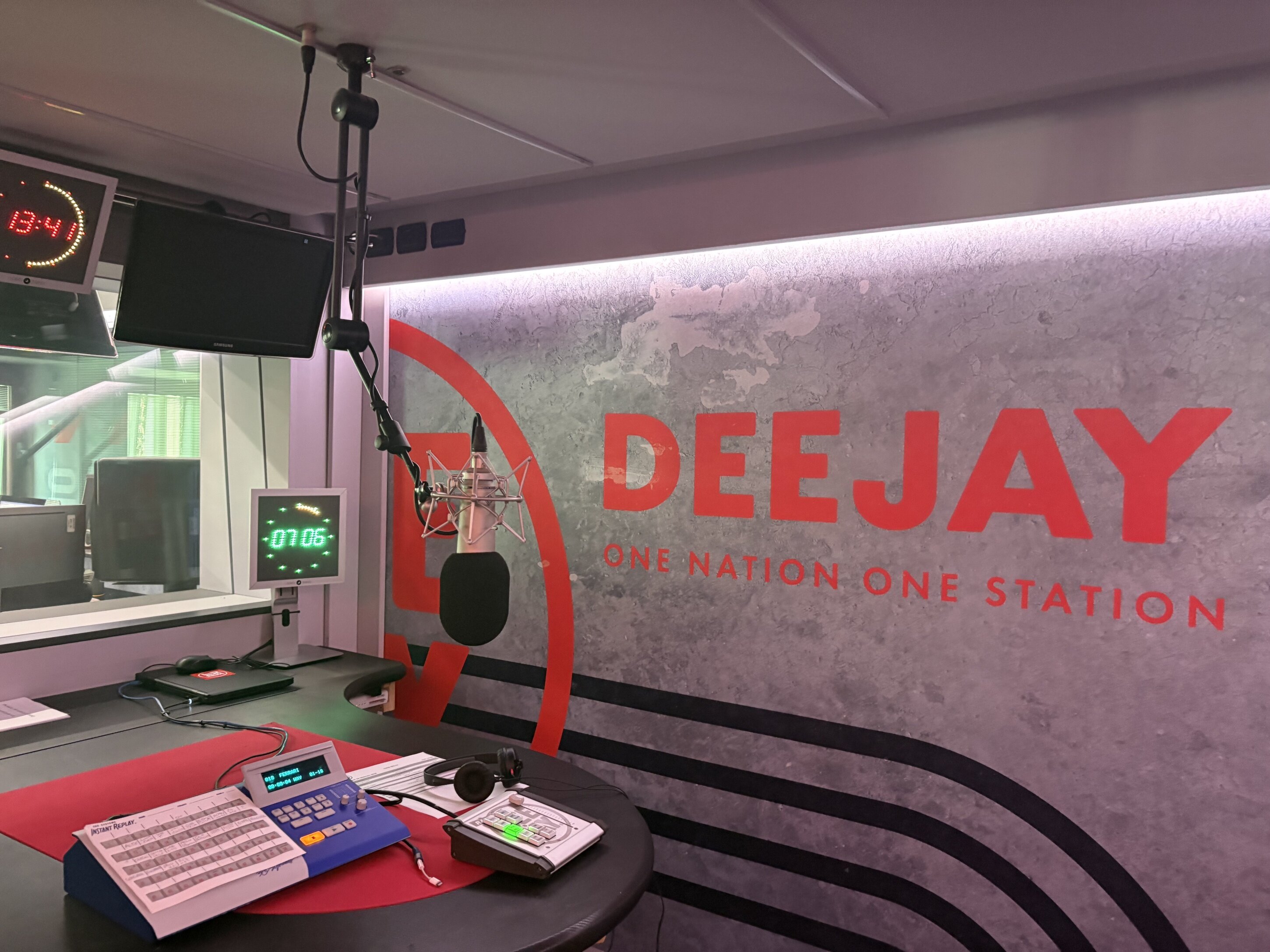 Riqualifica degli spazi di Radio Deejay