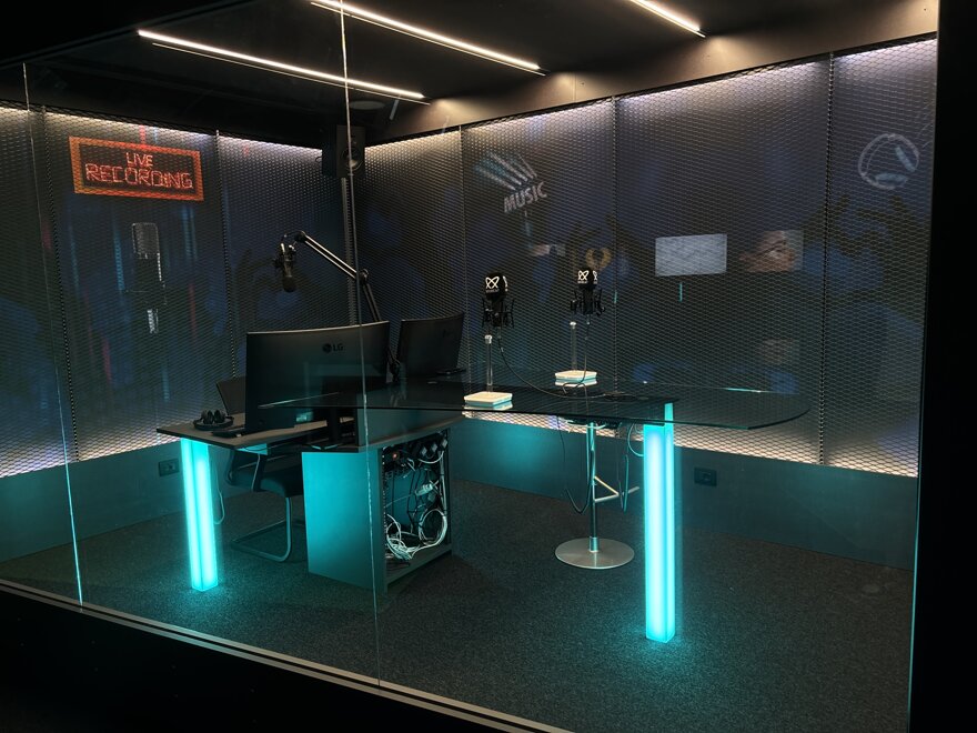 img_5722.jpeg img_5722.jpeg