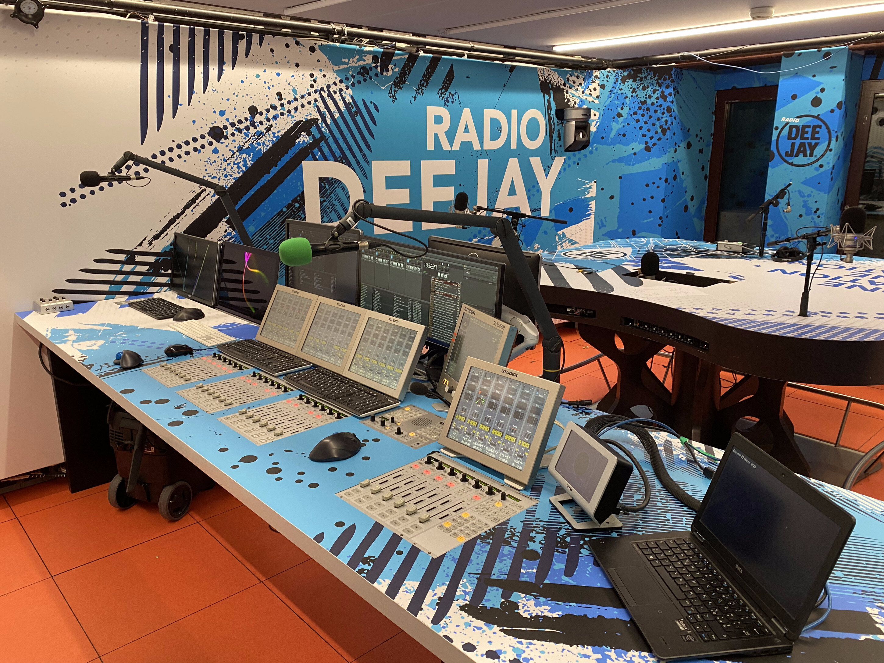 Restyling di Radio Deejay Restyling di Radio Deejay