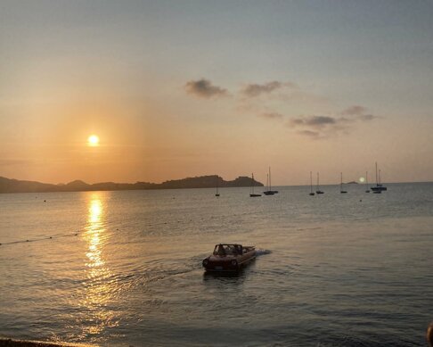 f4fd2832-2ce2-4823-b888-3df643ddfc2e.jpeg f4fd2832-2ce2-4823-b888-3df643ddfc2e.jpeg