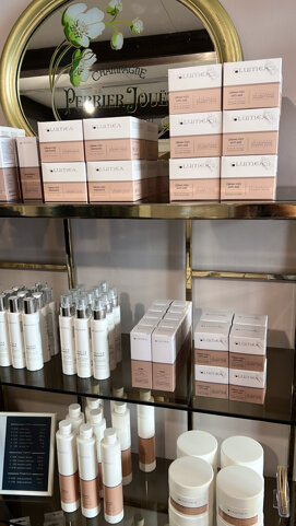 lumea cosmetici stand lumea cosmetici stand