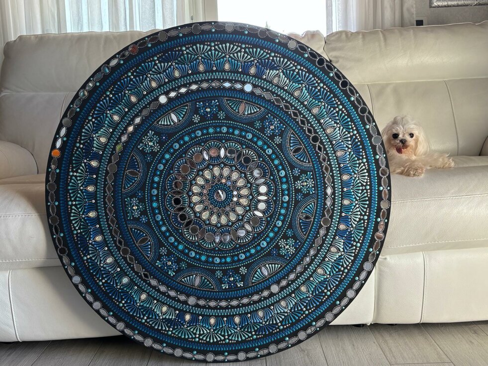 azzurro luce cm 90 con cane.jpeg azzurro luce cm 90 con cane.jpeg