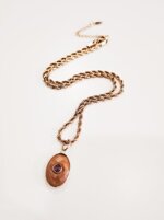 collana-con-pendente-occhio-di-tigre