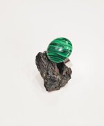 anello-cabochon-pasta-di-malachite
