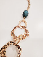 collana-dorata-apatite-e-catena