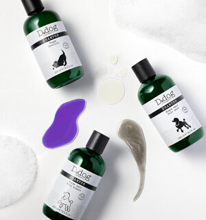 Ddog shampoo Still life ecommerce