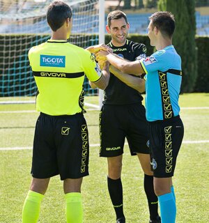 eyJpdCI6InRpZ2904CBBSUEgYXJiaXRyaSBhZHZlcnRpc2luZyJ9