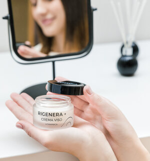 Pharmalife Advertsing