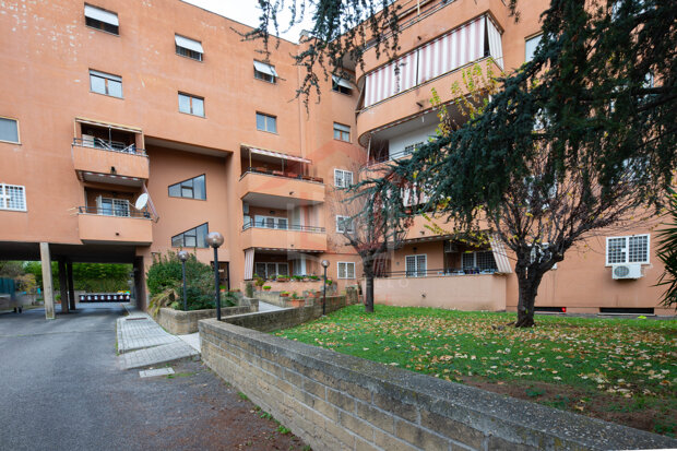 Stanza Matrimoniale uso singola