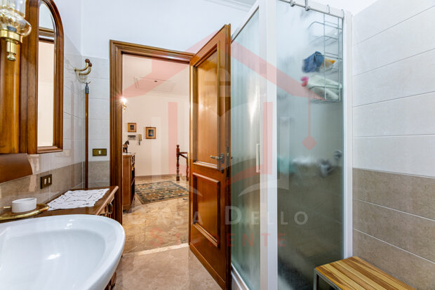 Ampia stanza Singola - Quartiere Rebibbia vicino METRO B