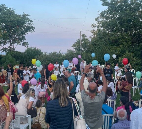 Quando il ricordo diventa promessa: l&rsquo;eredit&agrave; gentile di Bruno Arena Villa di Bella, centinaia di persone unite dalla solidariet&agrave;